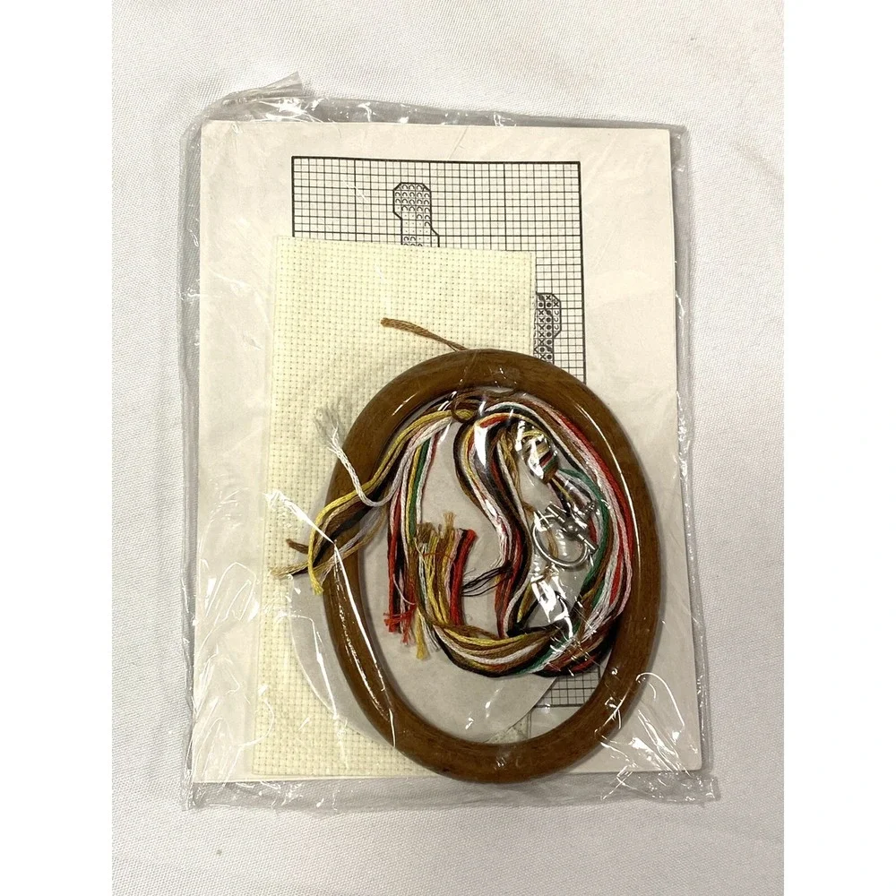 new dale burdett cross stitch kit CCK255 angel with‎ candy cane